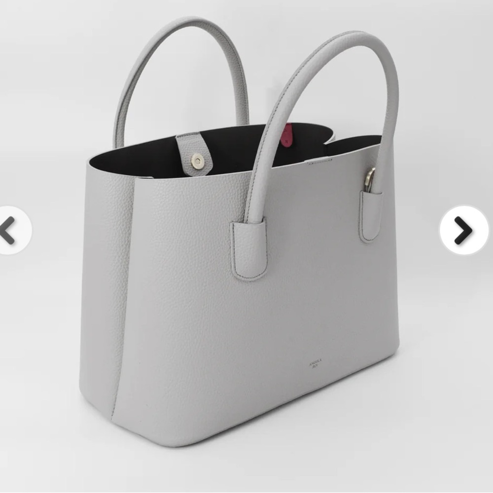 Angela Roi | Light Gray Cher Tote Bag - Picture 2 of 7